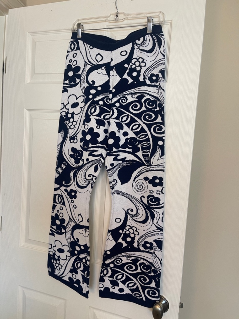 Wayf Navy and White Floral Paisley Knit Pants